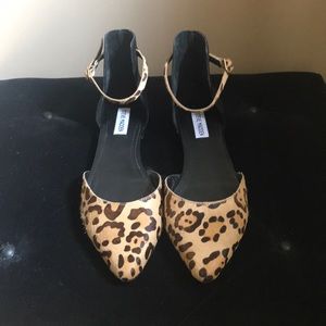 Steve Madden leopard flats
